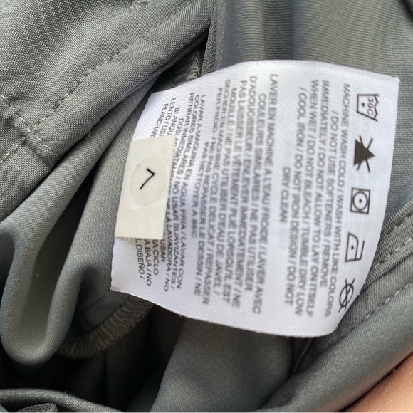 Nike Golf Capris - Picture 7 of 8